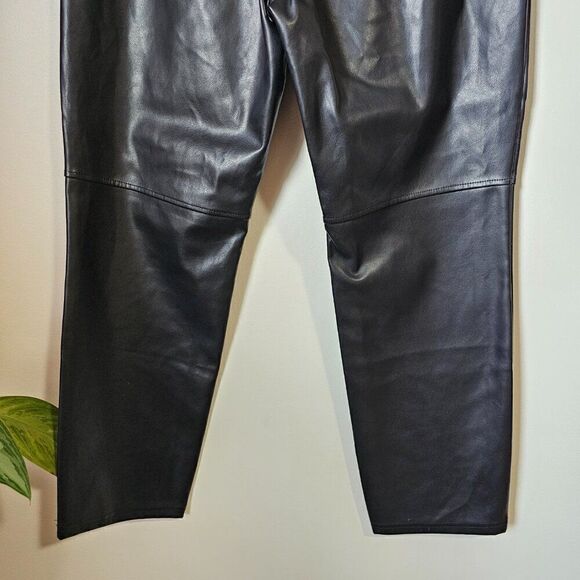 NWT LAUNDRY BY SHELLI SEGAL BLACK FAUX LEATHER TAPERED PANTS SZ M - Picture 6 of 16